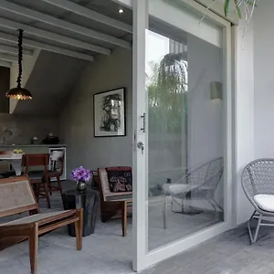 Hotel O, Seminyak