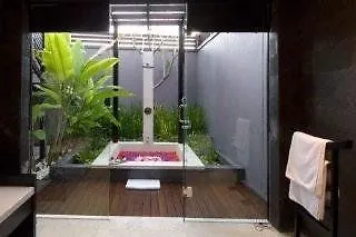 Aria Exclusive Villa And Spa Seminyak Indonesien