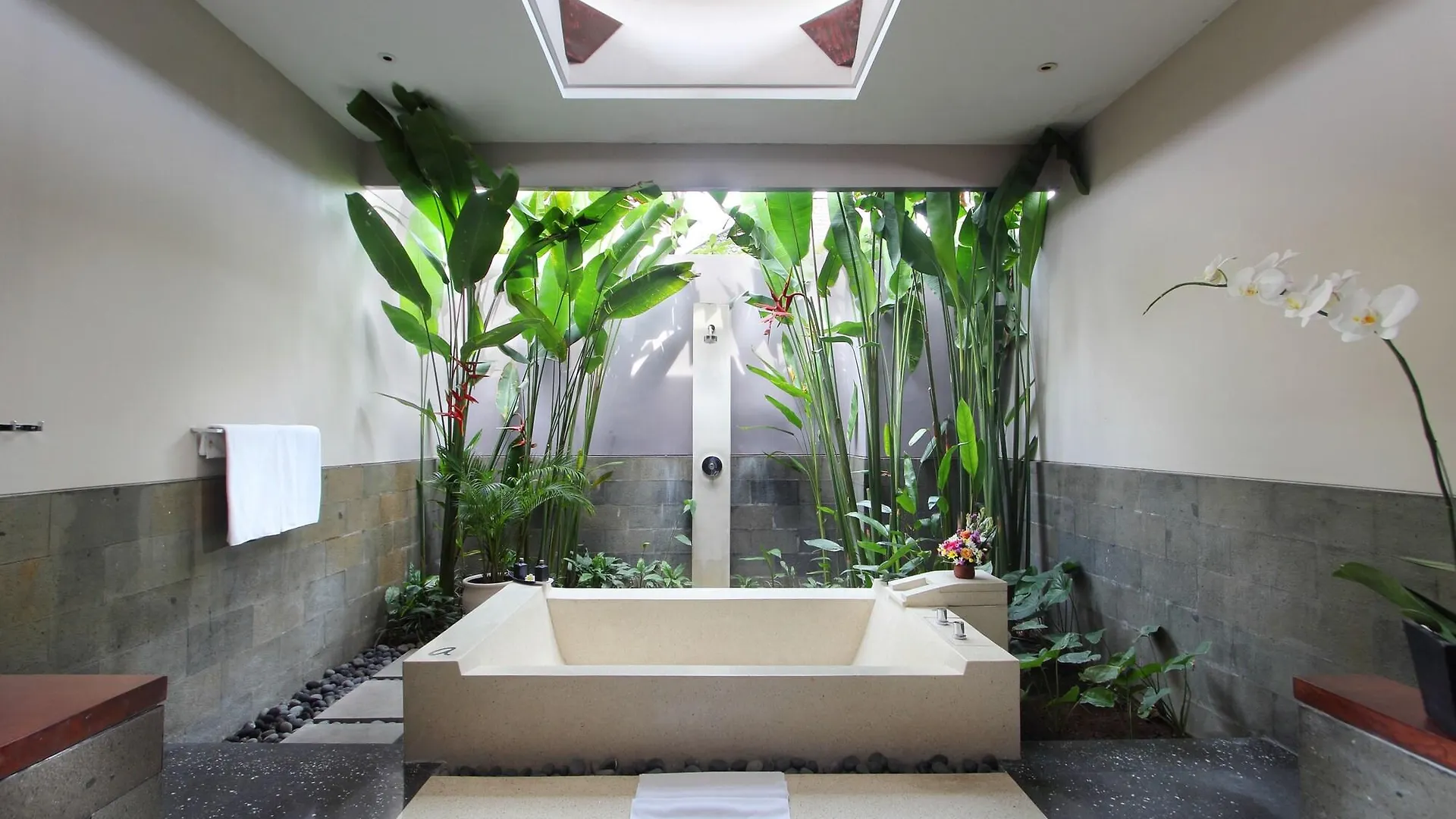 *** Hotel Aria Exclusive Villa And Spa Seminyak  Indonesia